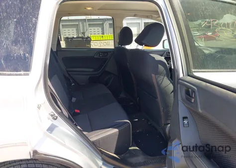 2017 Subaru Forester 2.5I Premium z USA, uszkodzony, nr VIN JF2SJAGC0HH573765